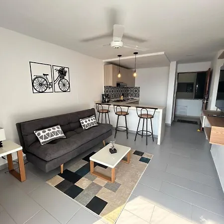 Apartamento 1br Laguito *
